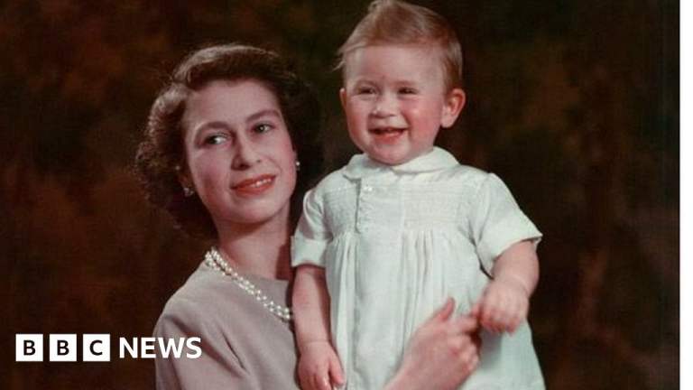 Royals share images to mark initially Mother’s Day without late Queen